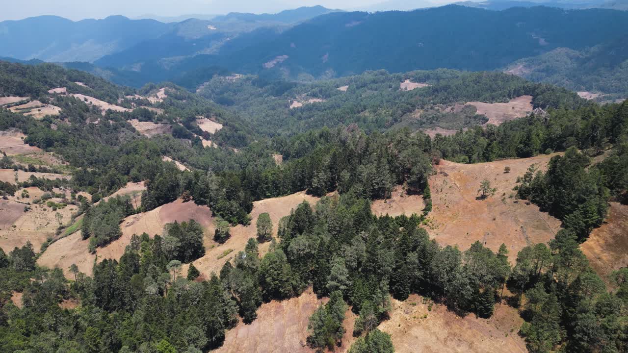 aventuras en los pueblos mancomunados: senderismo, ciclismo y tirolesa, y más