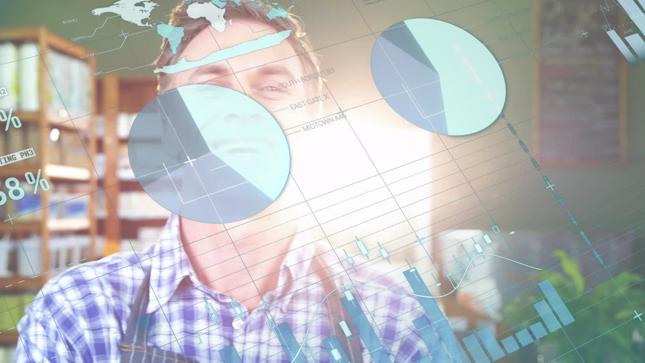 animación del procesamiento de datos financieros sobre el hombre caucásico en la tienda.