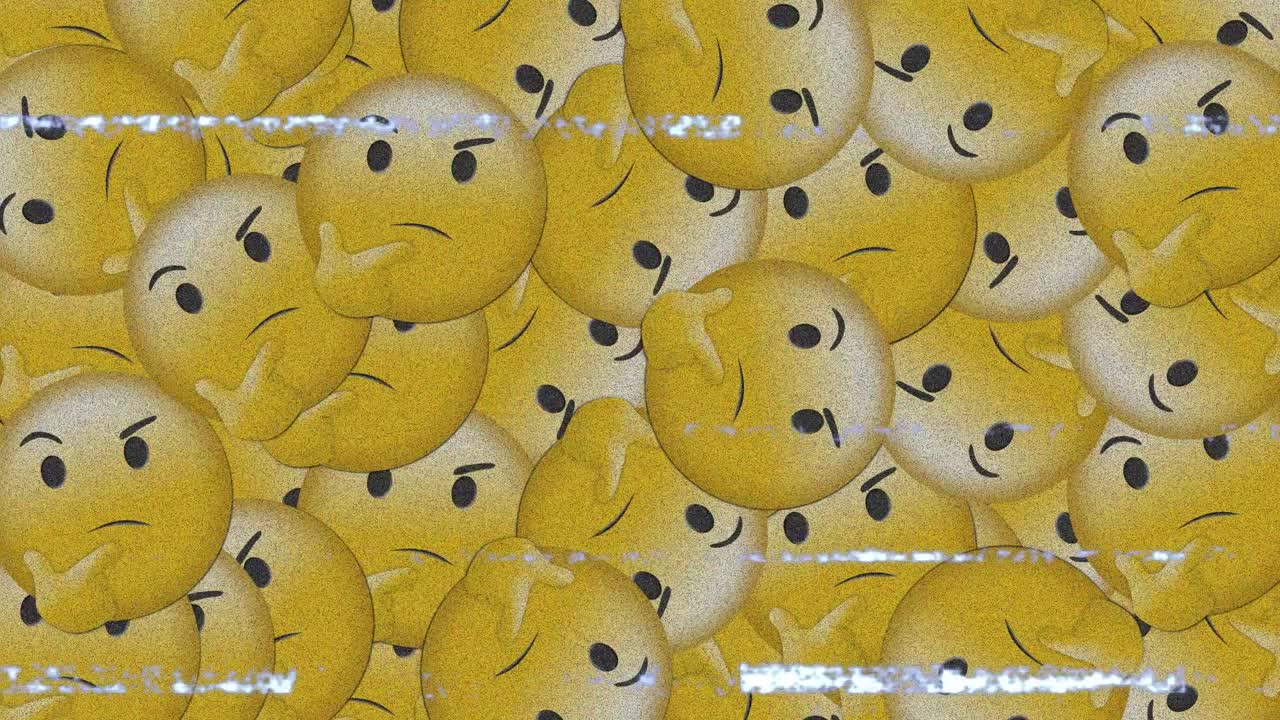 цифровая анимация телевизора статический эффект над несколькими мыслящими лицами эмодзи падают