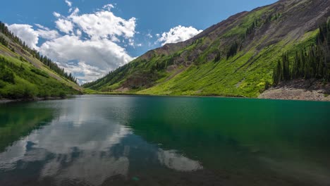 timelapse of emerald lake, crested butte, colorado usa, pristine mountain landscape on sunny summer day