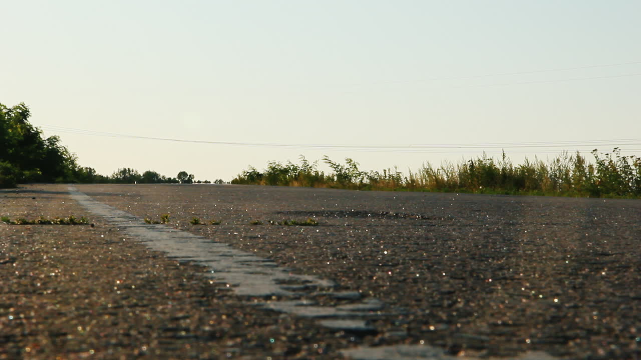 정적 촬영 - 도로 hd 비디오에서 자전거 타기