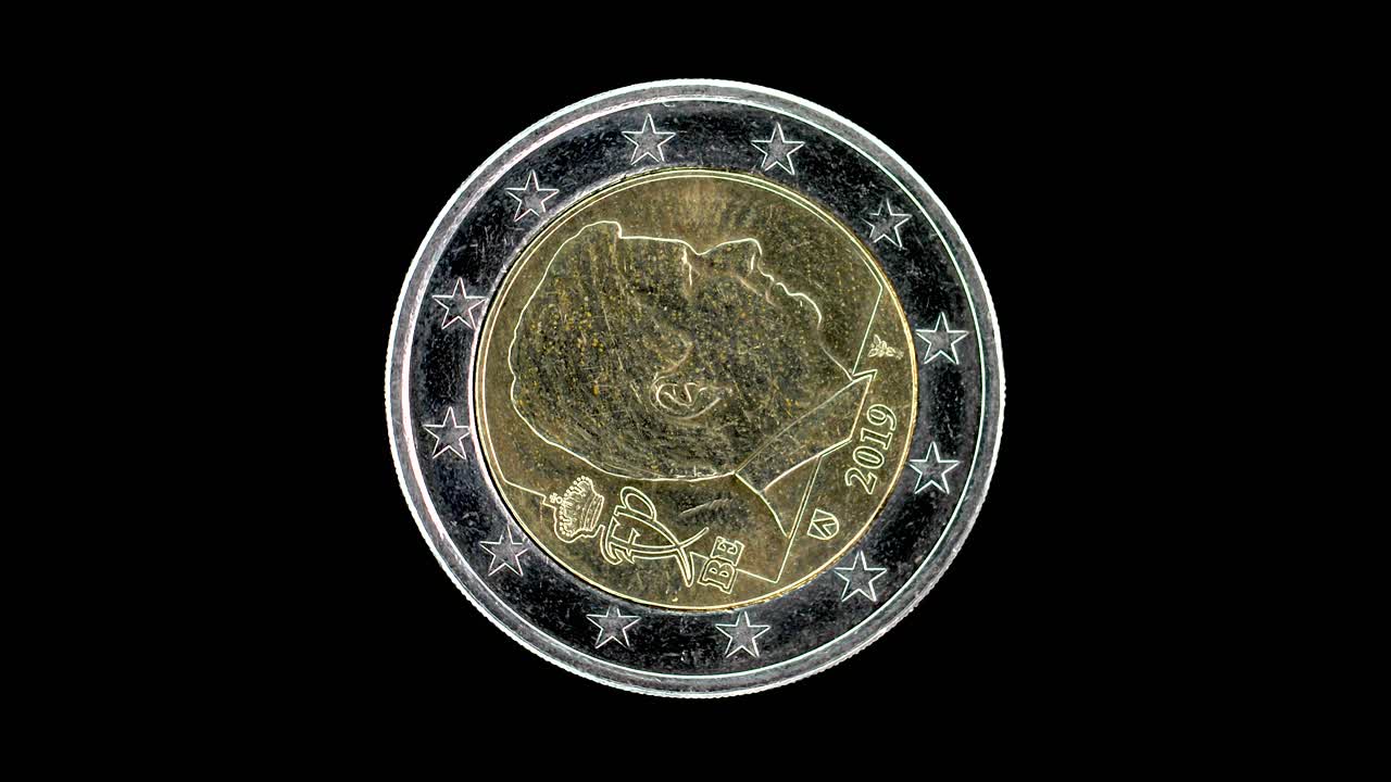 Belgium 2019 2 euro obverse with King Philippe portrait rotating on black background