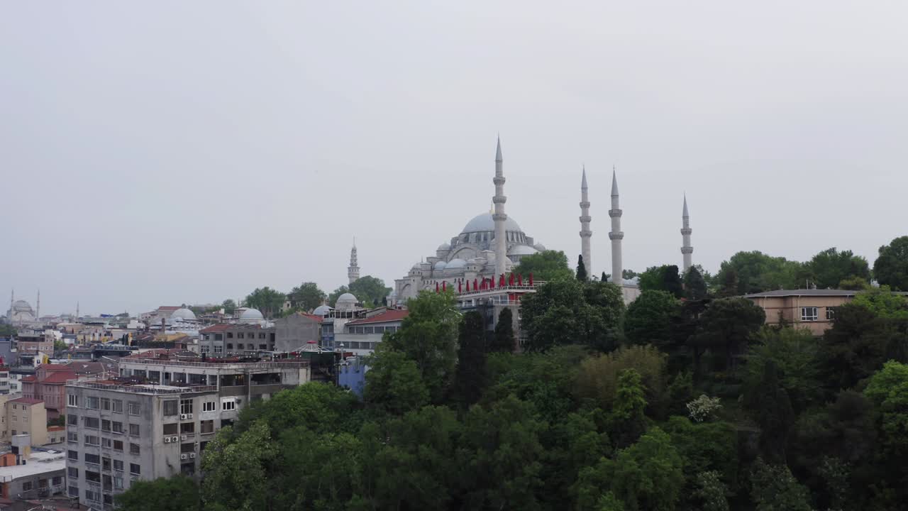 vista aérea de la mezquita de suleymaniye en estambul. imágenes en 4k en turquía