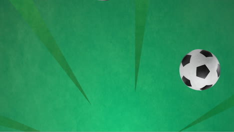animación de pelotas de fútbol sobre formas en fondo verde.