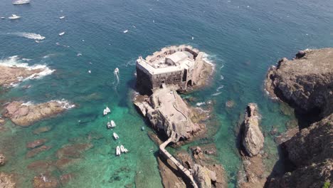 vista aérea de la fortaleza costera española