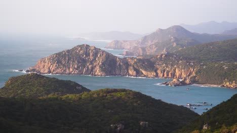 Dramatischer-Panoramablick-über-Vin-Hy-Vietnam,-Gesehen-Von-Der-Spitze-Des-Großen-Felsens