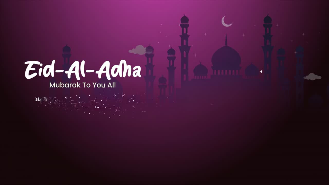 Animazione banner di auguri notturni per Eid al-Adha con bestiame sotto lo skyline di una moschea e la luna crescente durante le festività