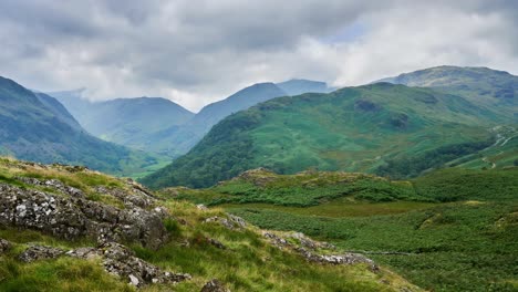 Lake-District-Zeitraffer-Mit-Den-Gipfeln-Der-Southern-Fells