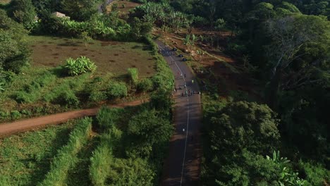 vista aérea de la ciudad de kilimanjaro en tanzania
