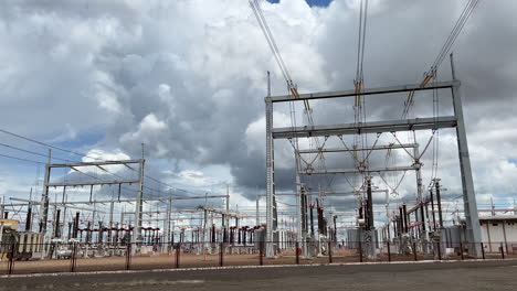 gran subestación para la transmisión de energía