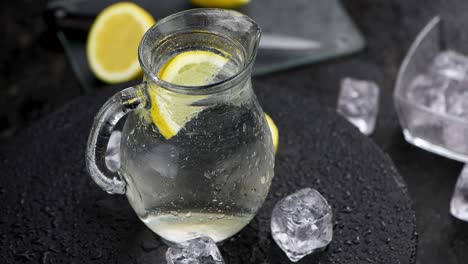 sparkling water (seamless loopable footage; 4k)