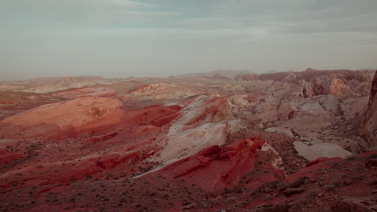Red Rock Valley Landscape at Sunset/Sunrise