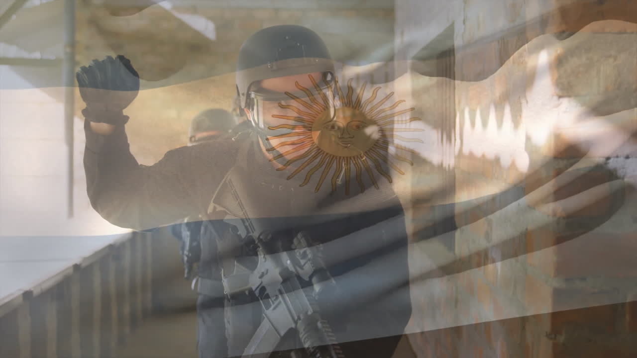 아르헨티나 발의 애니메이션 카우카시안 남성 군인들이 소총을 들고 고 있습니다.