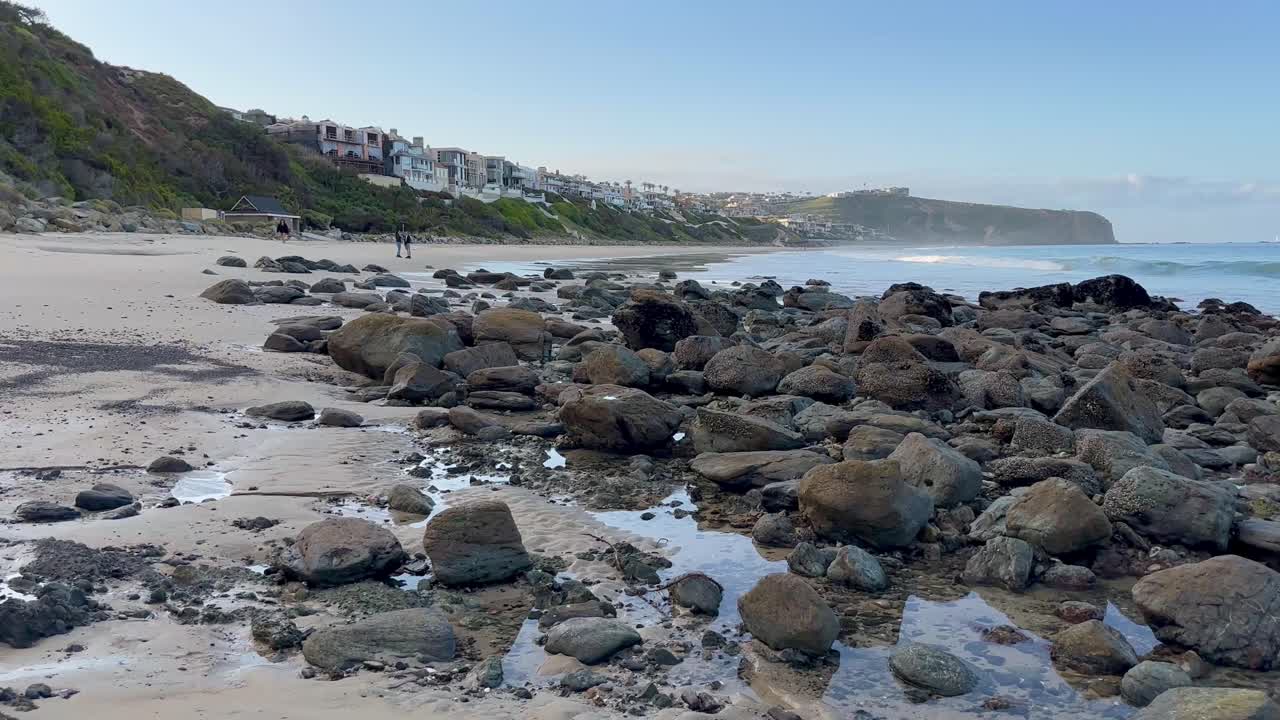 캘리포니아 의 다나 포인트 에 있는 아름다운 해변