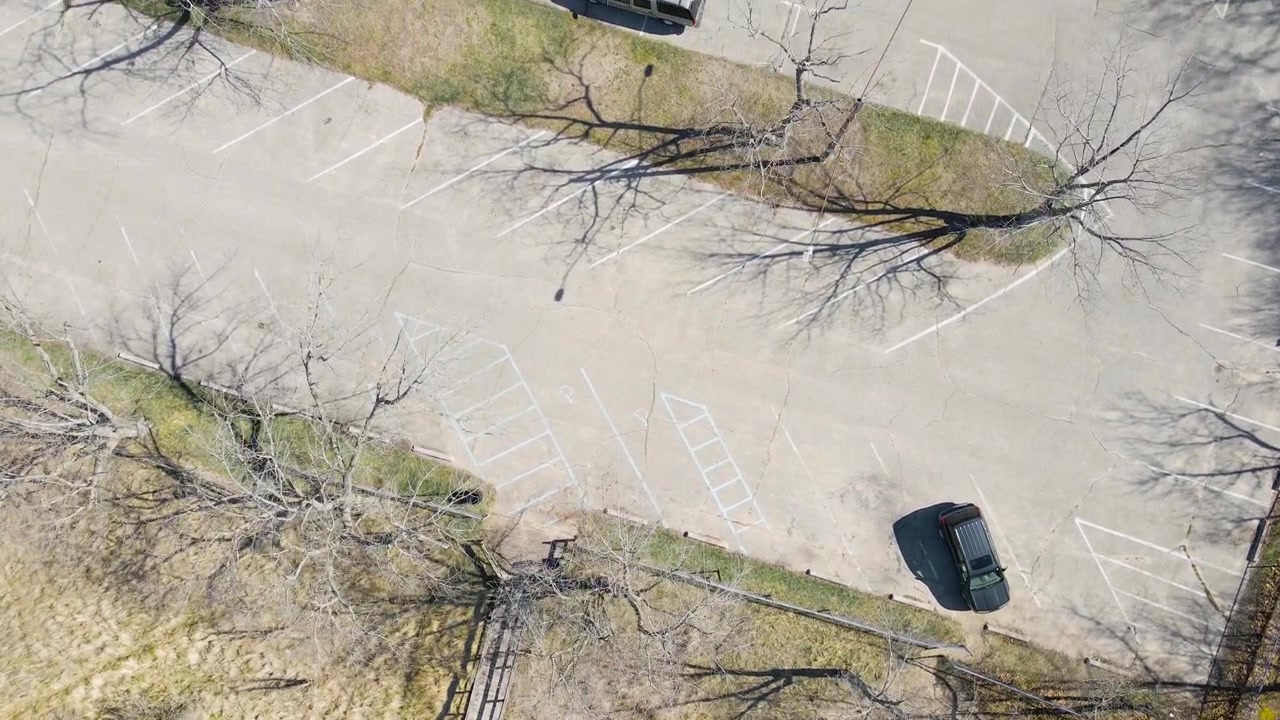 Parking przy Kruse Park w pobliżu Jeziora Michigan
