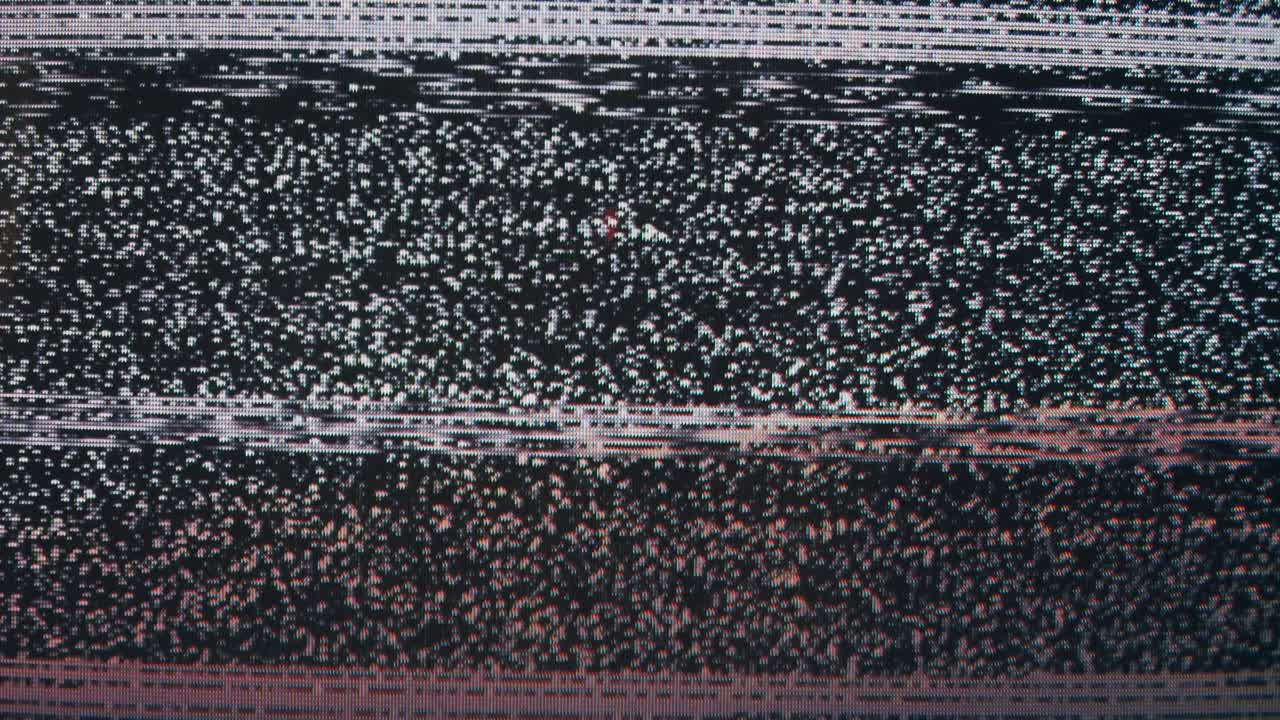 Retro TV, vintage television In a nostalgic setup, a retro TV displays grain on screen, scary halloween night device good for chroma key and green screen. High quality 4k footage