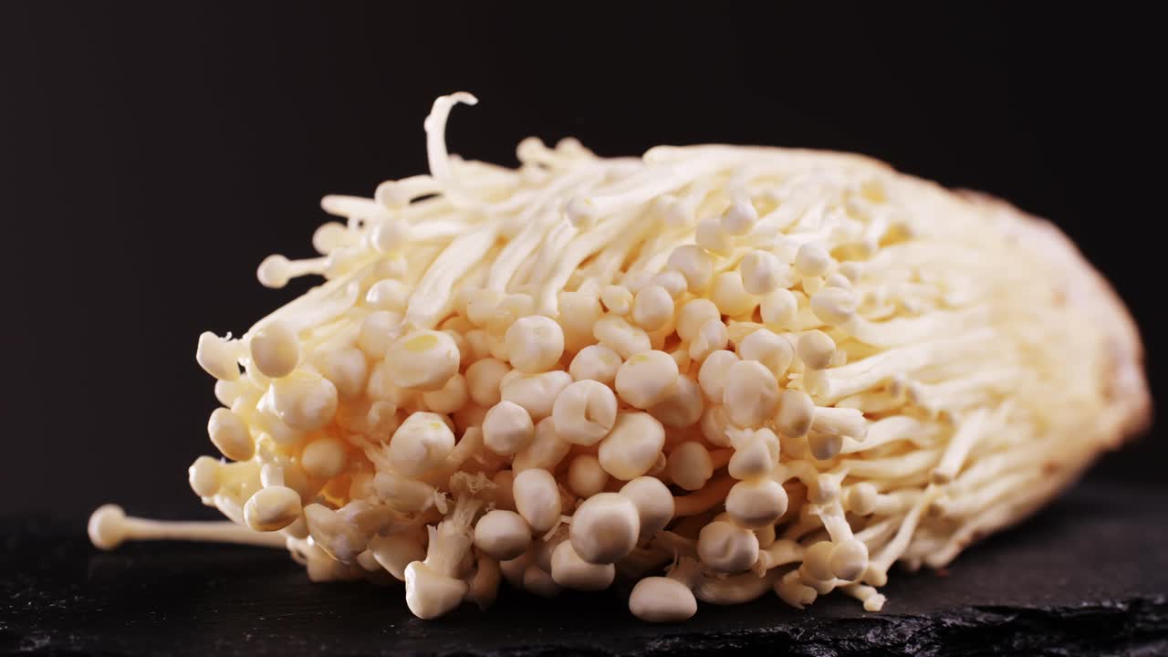 Fresh Enoki Mushrooms