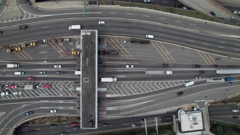 Traffic-going-through-electronic-toll-booth