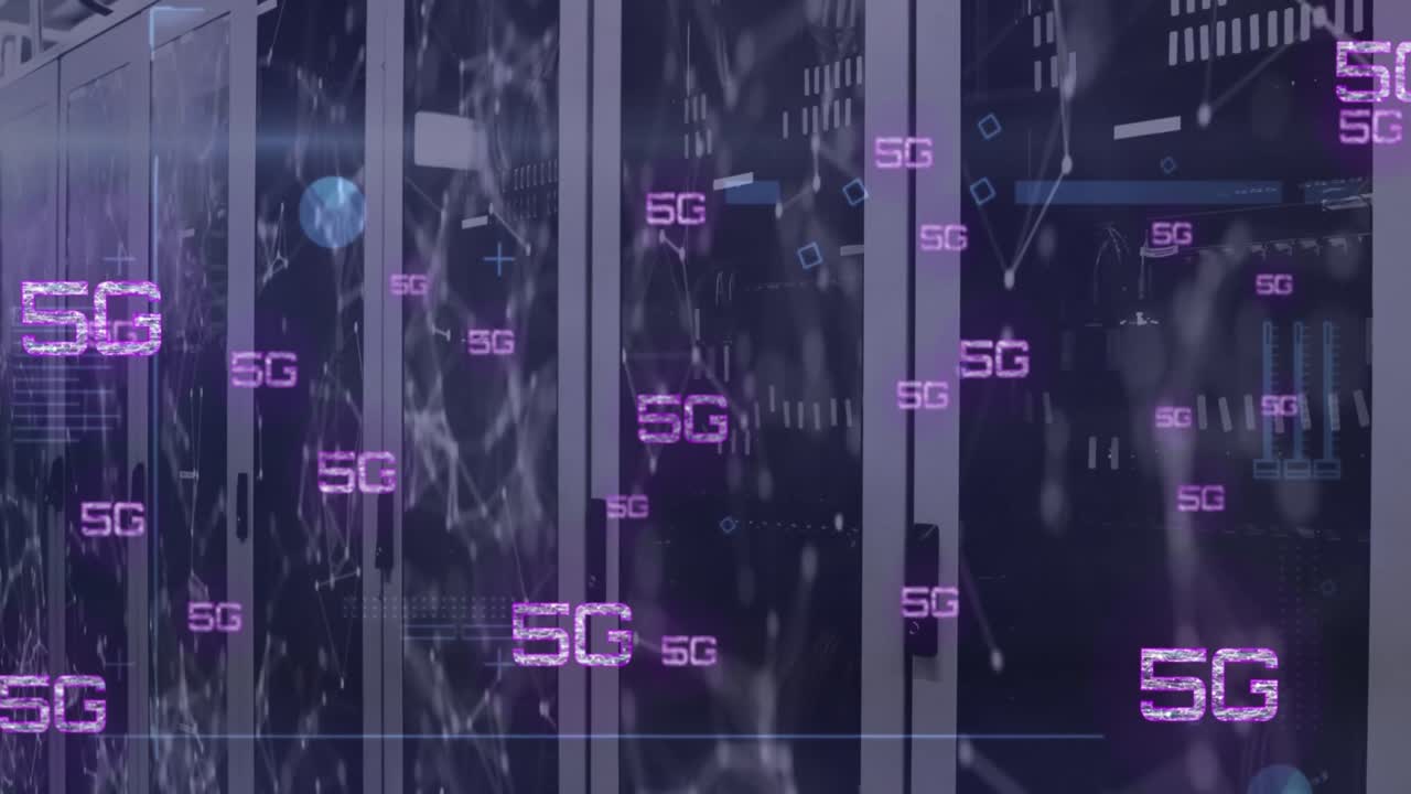 animación de pancartas de texto 5g y red de conexiones contra la sala de servidores de computadoras.