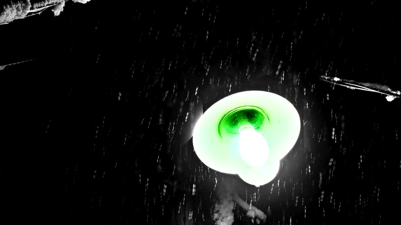 스노우폴 도시 조명: 실제 uhd 스 비디오 원활한 루프