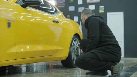 professional car detailing – washing, ceramic coating, and interior cleaning