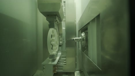 máquina de corte por cnc de coronas de zirconia a partir de circonia sin cocer