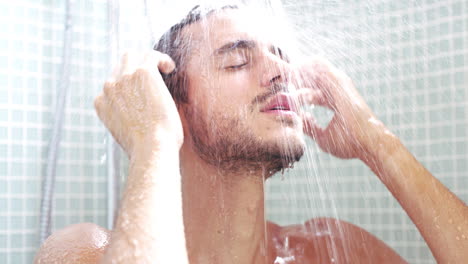 I-love-the-shower,-it-gives-me-that-extreme-clean