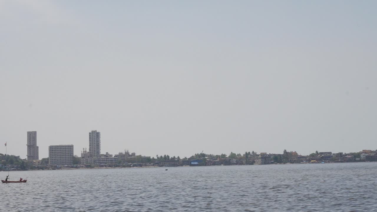 인도  ⁇ 바이 의 반드라 워리 세일링크 다리 와 스카이라인