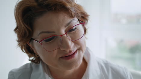 Closeup-woman-doctor-talking-on-consultation-clinic.-Portrait-of-lady-therapist.