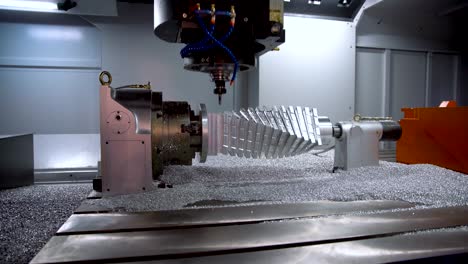 CNC-Fräsmaschine-Für-Die-Metallbearbeitung.