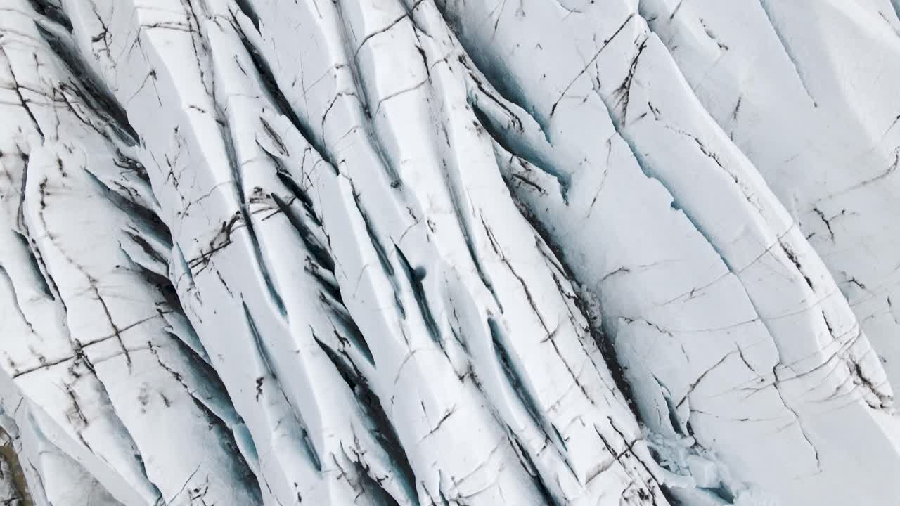 glaciares en el sur de islandia - toma aérea de drones