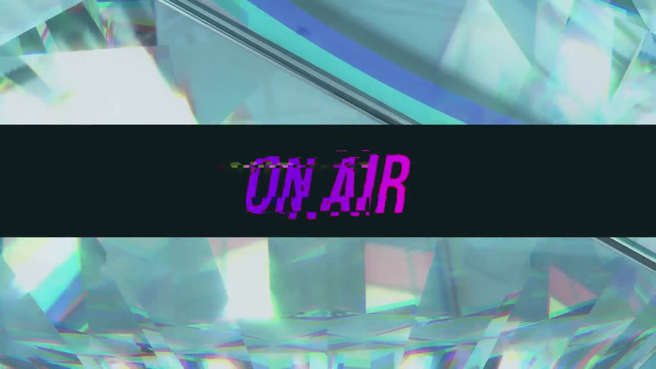 animación de texto en el aire con interferencia sobre cristales brillantes.