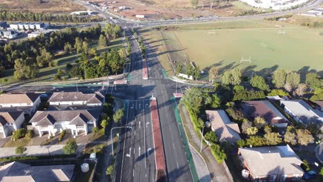 澳洲封鎖期間郊區和道路的空中圖像