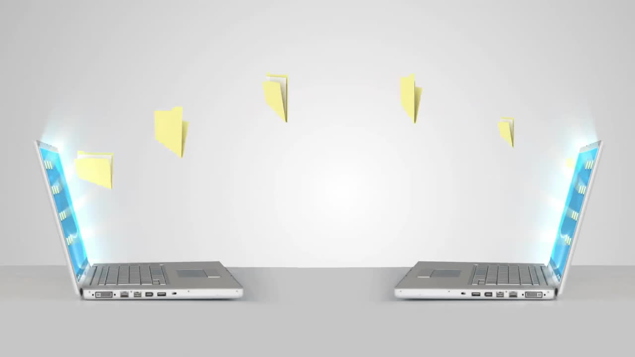 색 배경에서 파일을 공유하는 두 개의 노트북의 애니메이션