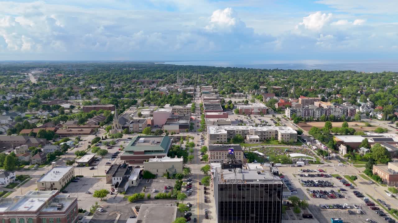 Drone shot pulling out from Sheboygan's S Eighth St