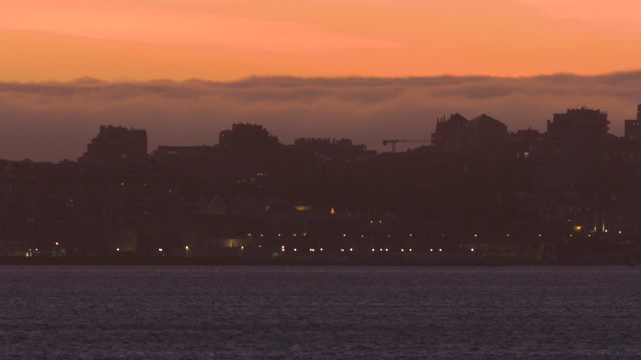 저녁, 포르투갈 카스카이스에서 해양 일몰