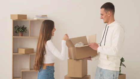 happy couple unboxing in the new house 2