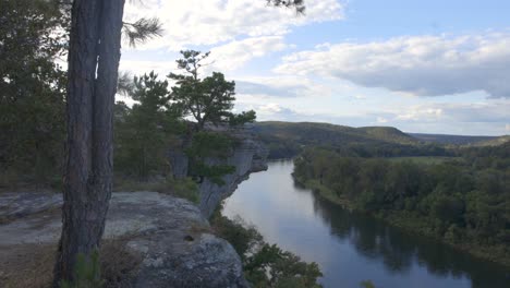 White-river-overlook-near-calico-rock-Arkansas-river-view-from-high-bluff-panning-over-river-valley