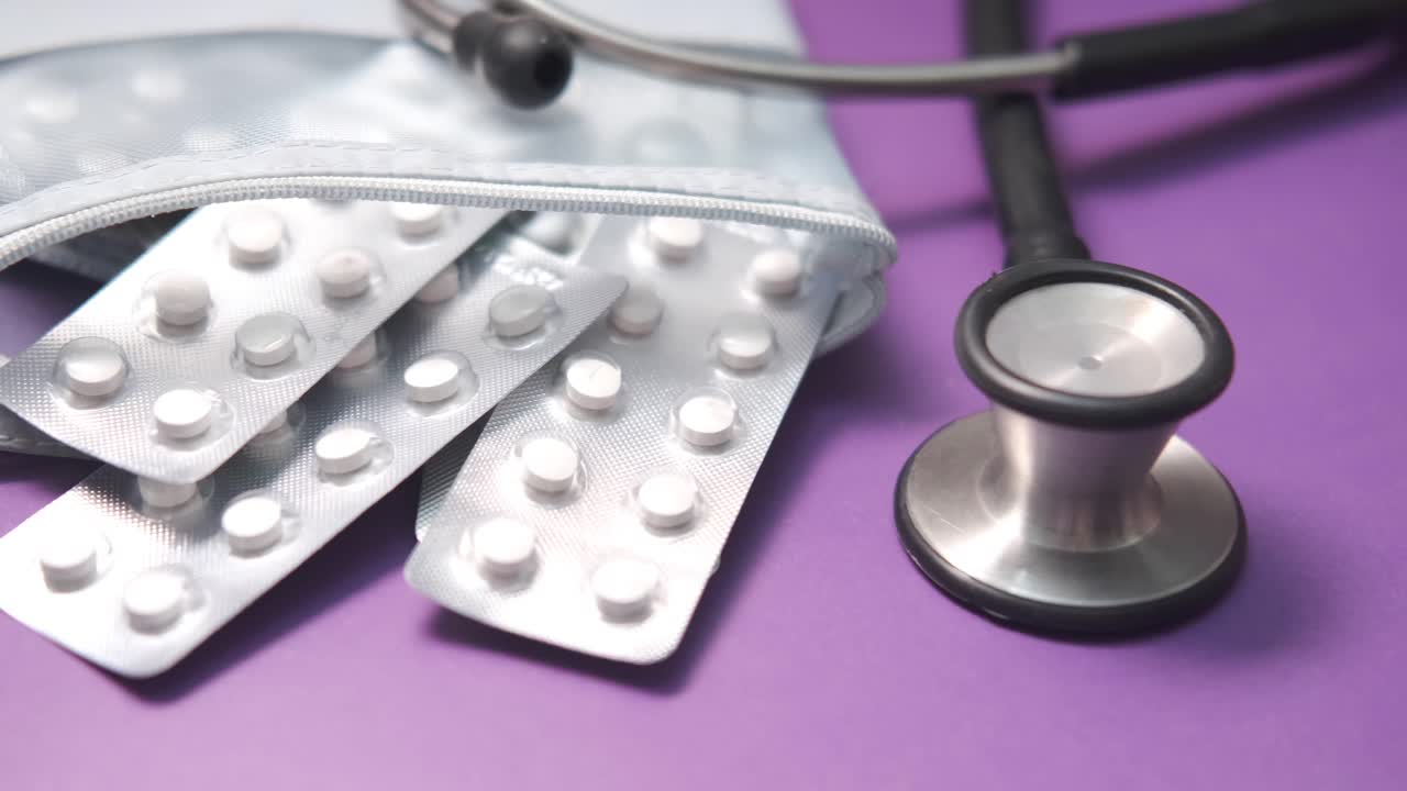 Medicina y estetoscopio