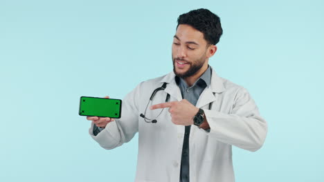 Doctor,-phone-green-screen