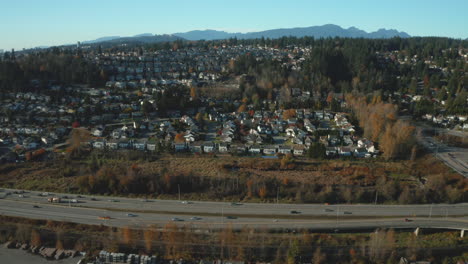 Panorama-Luftdrohnenansicht-Von-Coquitlam,-Britisch-Kolumbien,-Kanada