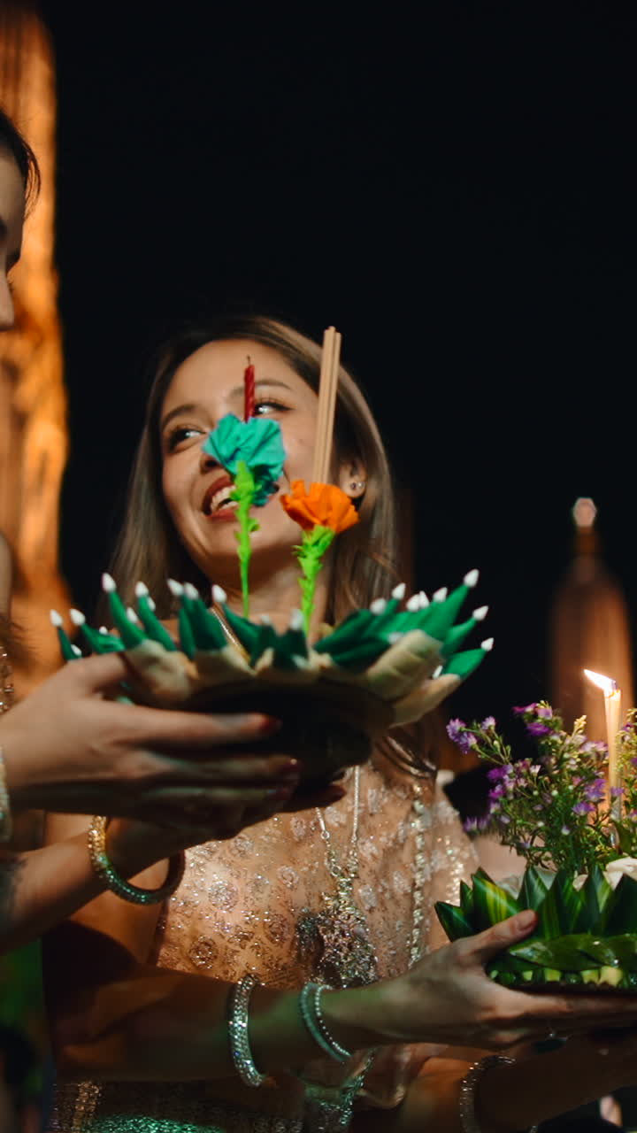 Celebrazione del festival di Loy Krathong