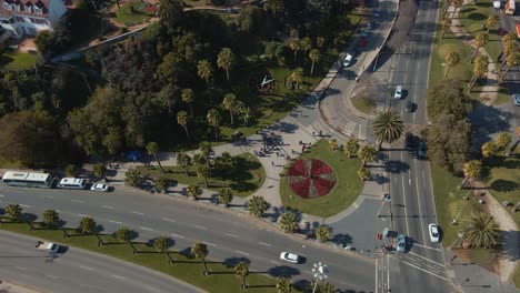 Tourists-At-The-Famous-Flower-Clock-Along-Avenue-Espana-In-Vina-del-Mar,-Valparaiso,-Chile