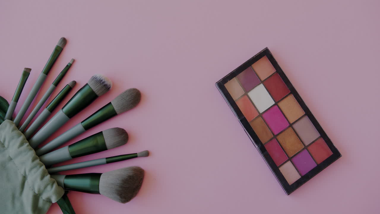 Makeup Brushes and Palette