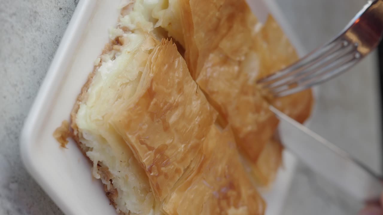 Delicious Turkish Cheese Pie (Baklava)