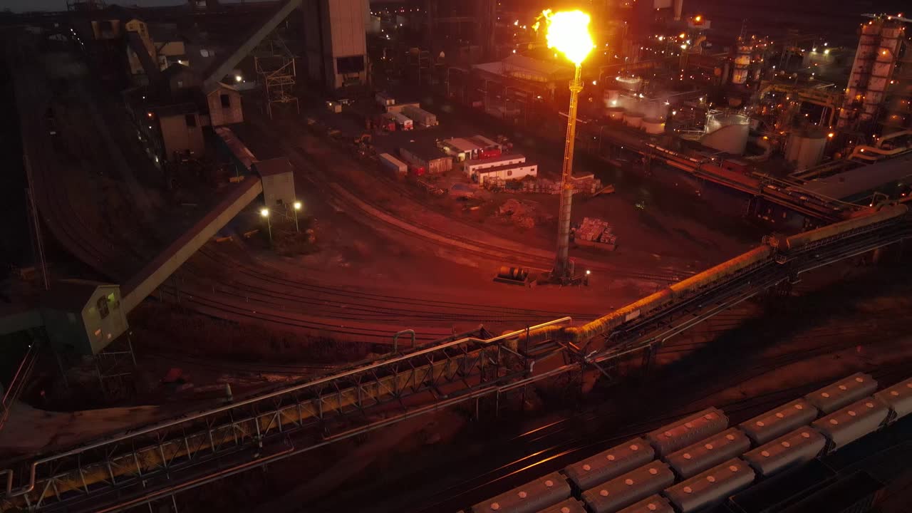 미시간 디트로이트 제철소 불꽃이 있는 저그 섬의 산업 지역