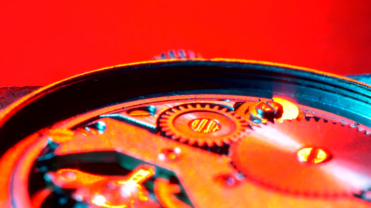 メカニズムをよく見てください