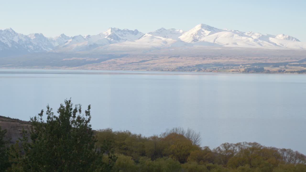 Scenery Of Pukaki Lake And Mountains In South Island, New Zealand - Wide Shot