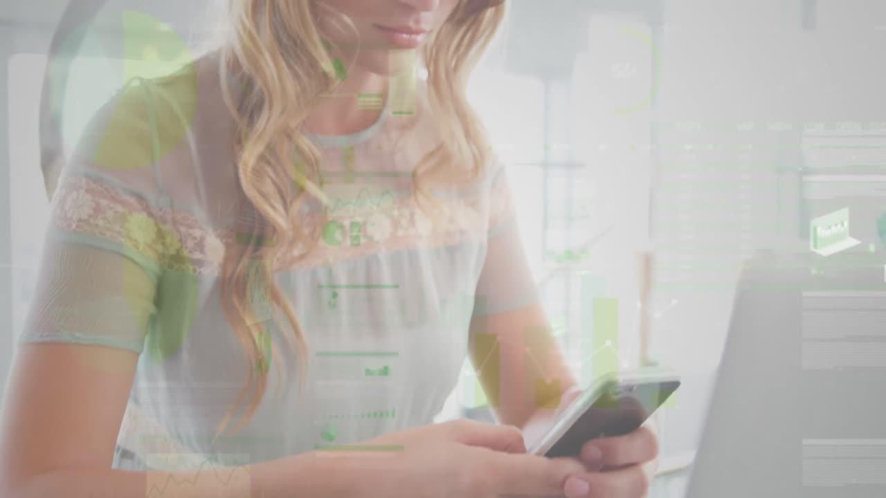 animación de estadísticas y procesamiento de datos sobre mujeres de negocios que usan teléfonos inteligentes