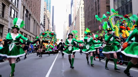 irish dancers performing in a st. patrick's day parade